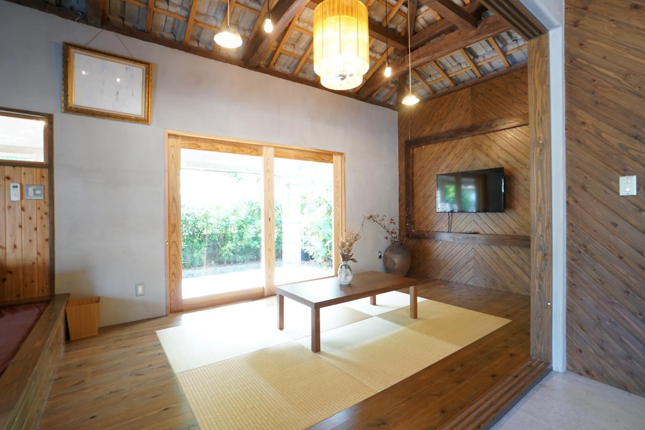 Suite Villa Mok Ogimi Buitenkant foto